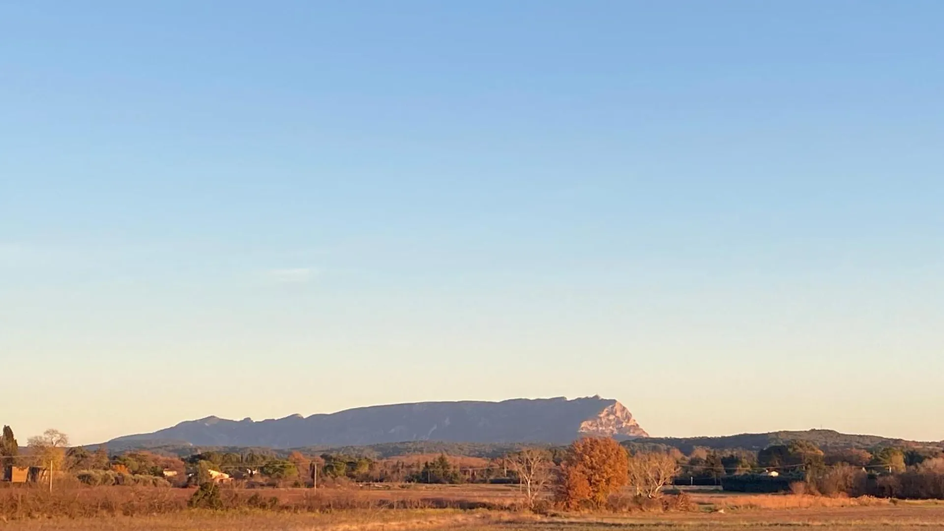 Eden L Jardin, Bbq, Duplex L Parking Gratuit & Super Wifi L Vue Panoramique Sainte-Victoire Lägenhet Aix-en-Provence Frankrike