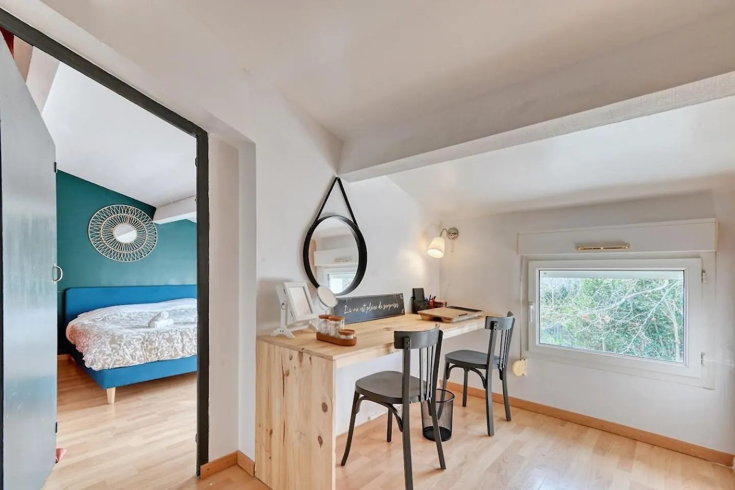 Eden L Jardin, Bbq, Duplex L Parking Gratuit & Super Wifi L Vue Panoramique Sainte-Victoire Lägenhet Aix-en-Provence